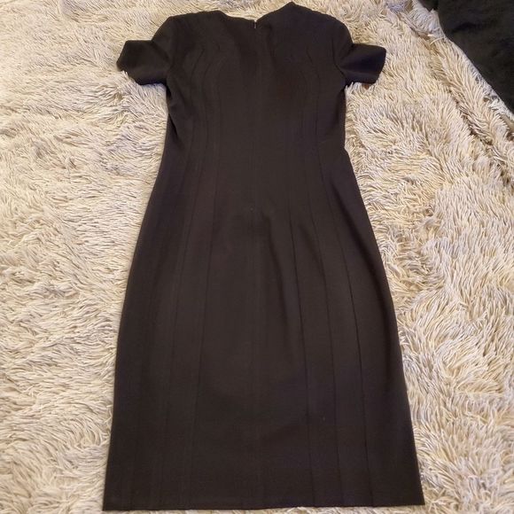 Stunning black Diane Von Furstenberg midi dress - Picture 6 of 8